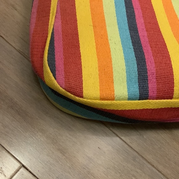 SUN N Sand Summer Bag- like new - Picture 2 of 9